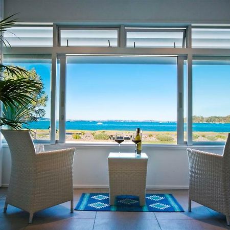 Waiheke Waterfront Lodge Oneroa ภายนอก รูปภาพ